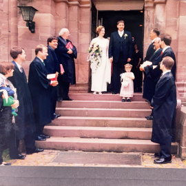 Harm-Adam_1989-07-17_Hochzeit_Spalier-der-Anwälte-der-Sozietät